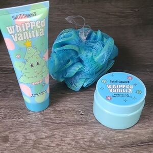 Sweet Shimmer Whipped Vanilla Set -lotion ,body Scrub, Loofah